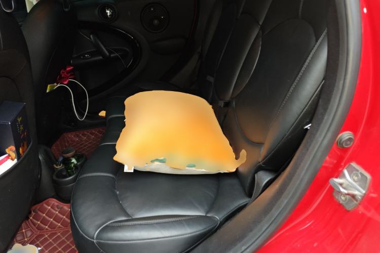 Used MINI Countryman 2014 1.6L COOPER Excitement Left Rear Seat