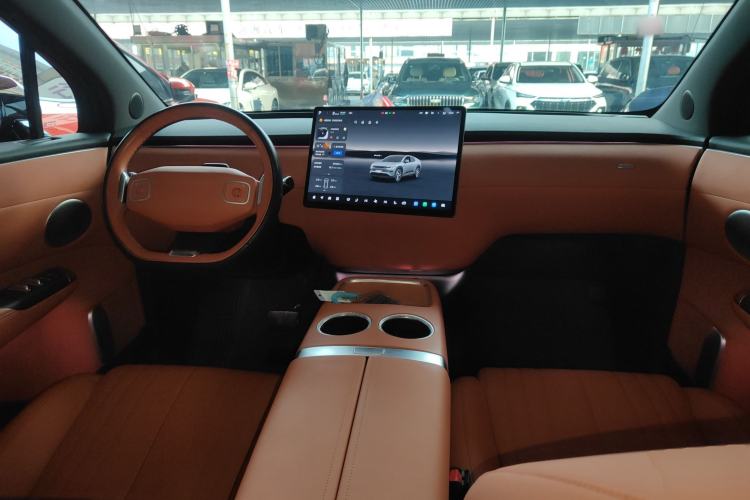 Used CHANGAN NEVO E07 2025 All-Electric 4x4 with 90 kWh Max Intelligent Driving Version