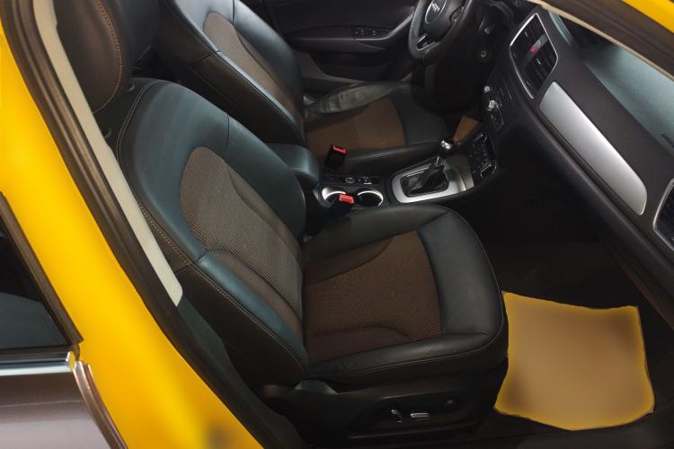 Used Audi Q3 2017 30 TFSI Fashion Model Right Front Seat