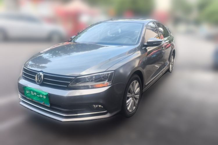 Used Volkswagen Sagitar 2015 230TSI Automatic Comfort Version