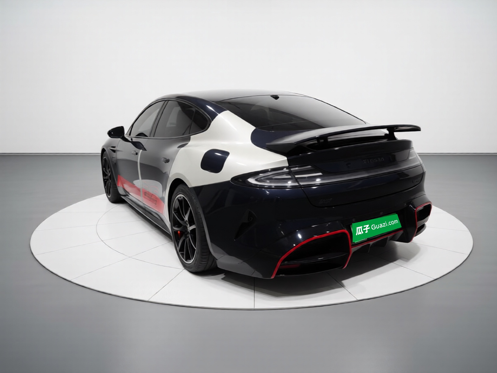 Xiaomi Auto SU7 2024 Four-Wheel Drive Ultra-Long Range Advanced Intelligent Driving Max Edition — снимка 4
