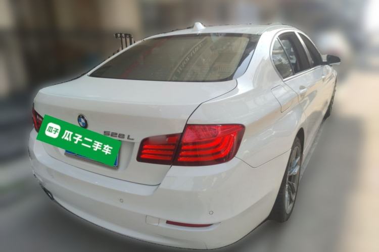 Used BMW 5 Series 2014 528Li Leading Model