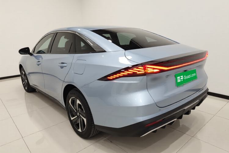 Used Geely Galaxy L6 2025 EM-i 140km Starship Edition