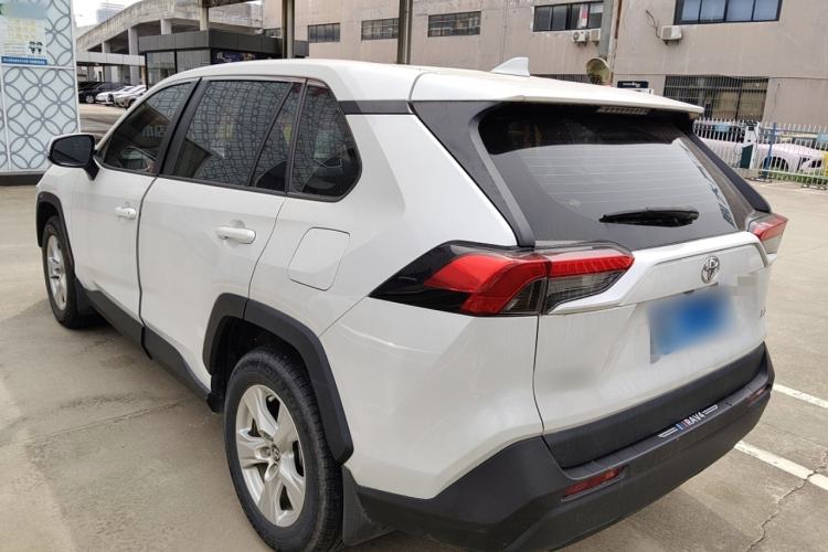 Used Toyota RAV4 2022 2.0L CVT Two-Wheel Drive Urban Edition

