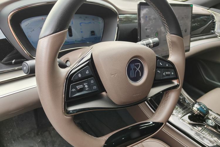 Used BYD Han 2023 DM-i Champion Edition 200KM Premium Model
