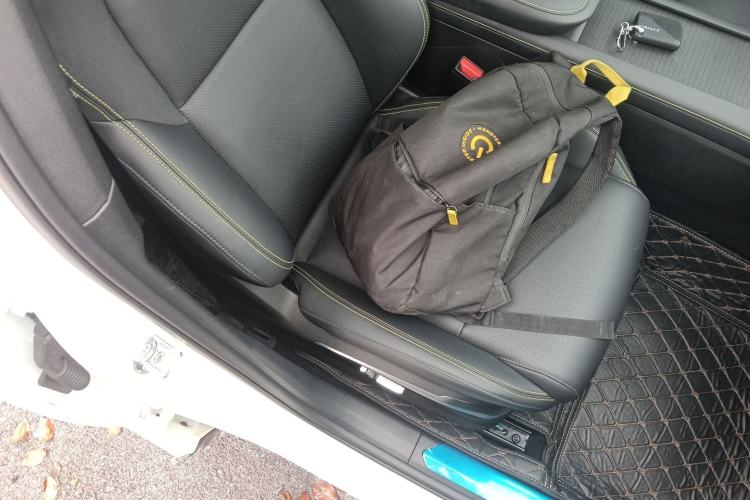 Used Lynk & Co 06 2025 Renew 1.5T Halo Right Front Seat