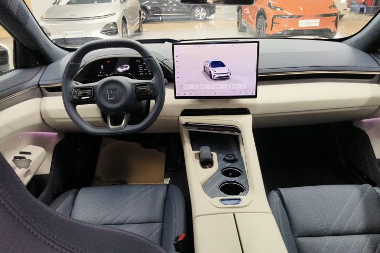 Used Zeekr 001 2025 YOU Edition 100 kWh All-Wheel Drive Center Console