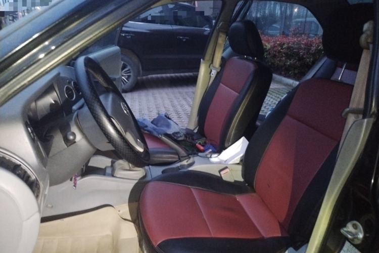 Used Soueast V3 Lingyue 2011 1.5L Manual Upgrade Edition Left Front Seat