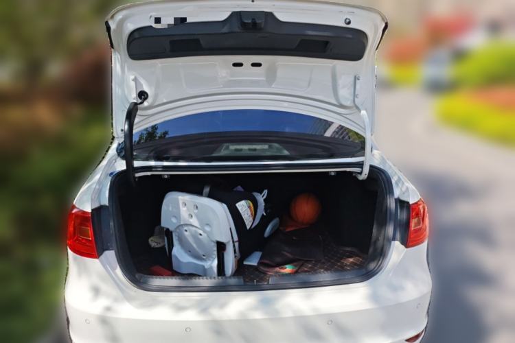 Used Volkswagen Sagitar 2014 Revised Version 1.4TSI Manual Luxury Edition Trunk