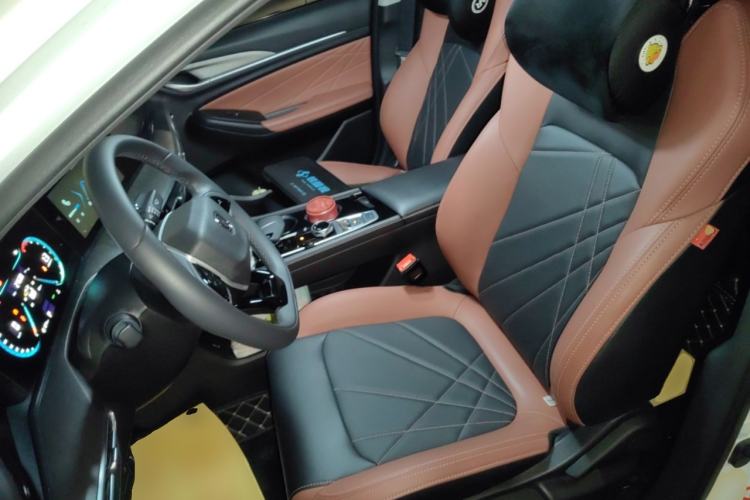 Used Changan Eado 2022 PLUS Blue Whale NE 1.4T GDI DCT Prestige Edition
