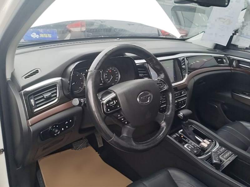 Used GAC Trumpchi GS8 2017 320T Two-Wheel Drive Luxury Smart Connectivity Version (7 Seats) — 9
