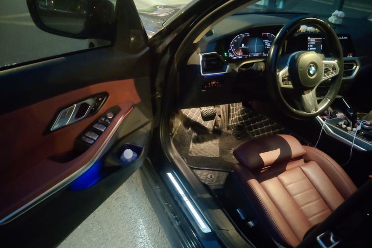 Used BMW 3 Series 2021 Second Facelift 325Li M Sport Night Edition Package Driver Seat