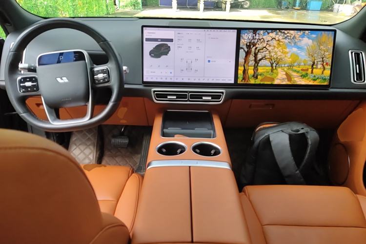 Used Li Auto L8 2023 Pro Model
