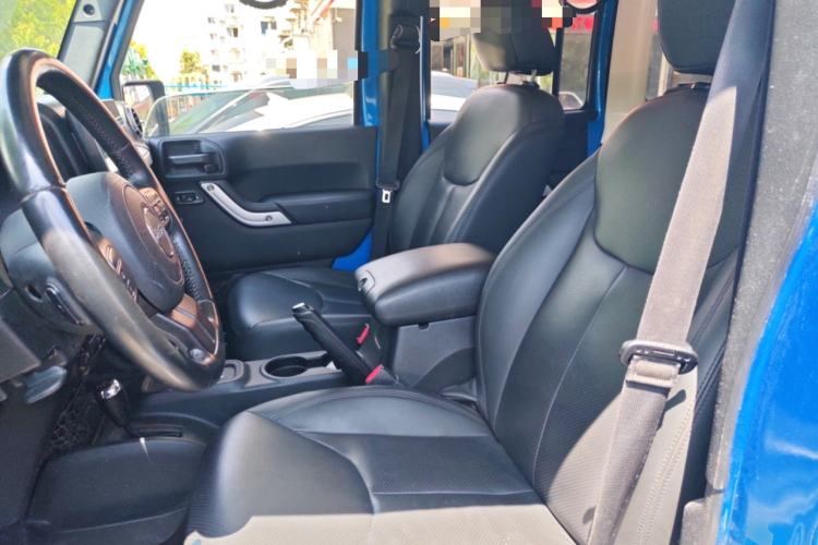 Used Jeep Wrangler 2015 2.8TD Sahara Four-Door Comfort Edition
