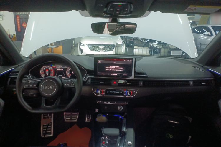 Used Audi A4L 2024 40 TFSI Luxury Dynamic Edition