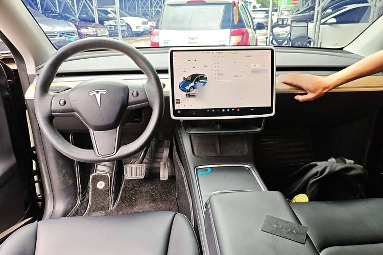 Used Tesla Model Y 2022 Rear-Wheel-Drive Version