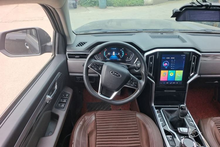 Used JAC Group Hantoo 2021 2.0T Commercial Version Manual Diesel Two-Wheel Drive Elite Trim with Dual HFC4DB2-2E
