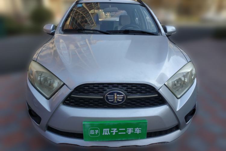 Used FAW Xiali N7 2013 1.3L Manual Luxury Model
