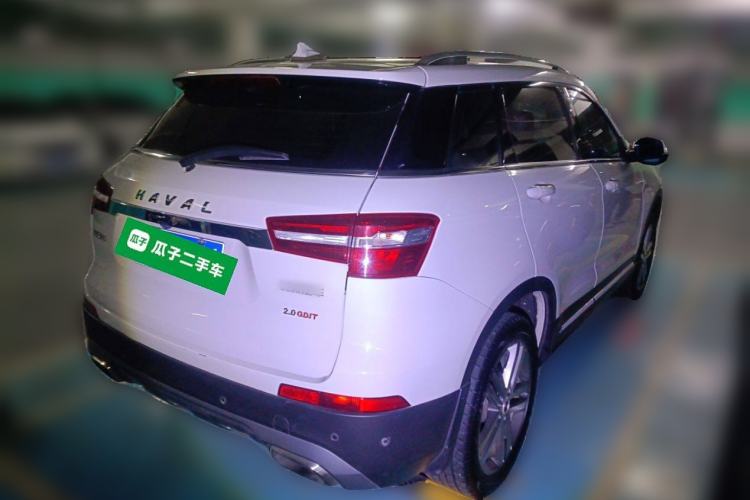 Used Haval H6 Coupe 2017 Red-Label 2.0T Automatic Two-Wheel Drive Elite Model Rear Right 45 Deg