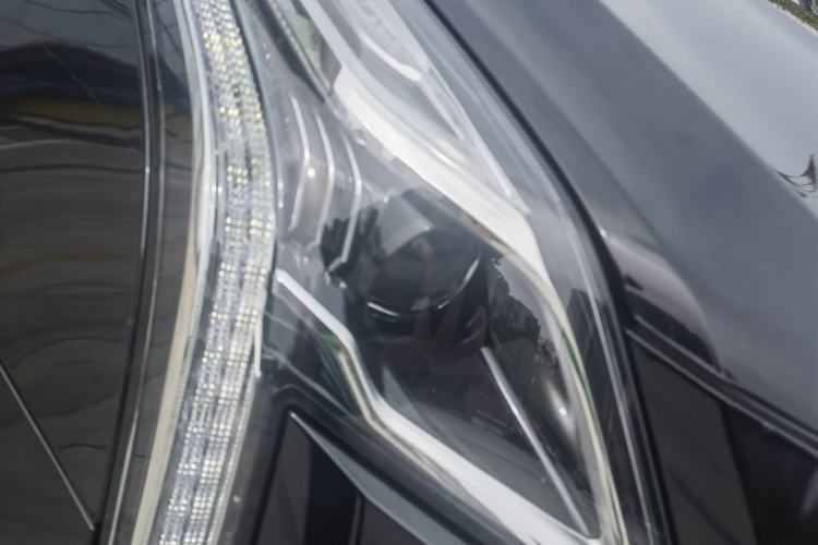 Used Cadillac XT5 2021 2.0T Two-Wheel Drive Luxury Version