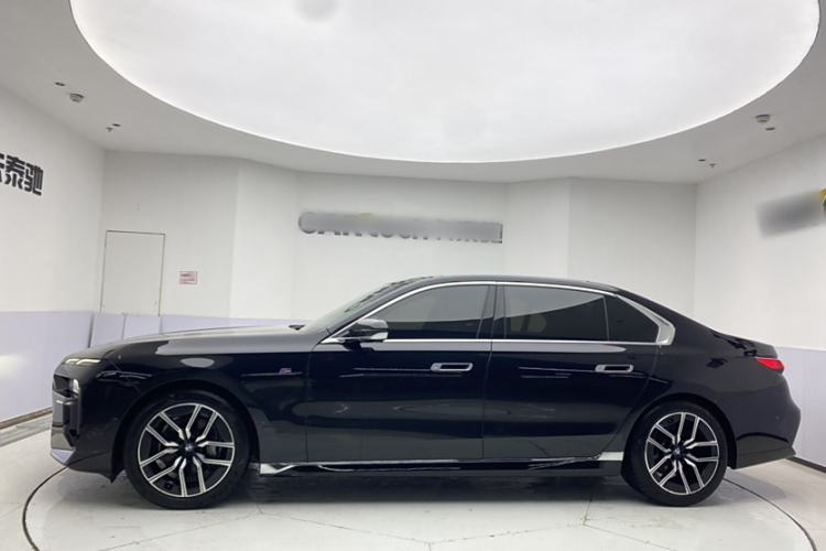 Used BMW 7 Series 2023 735Li M Sport Package