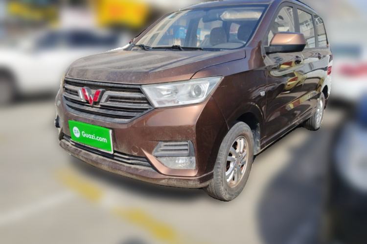 Used Wuling Hongguang 2019 1.5L S Comfort Edition China VI LAR