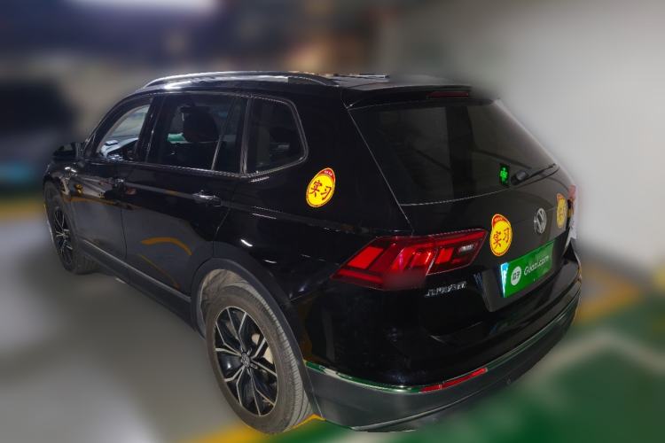 Used Volkswagen Tiguan L 2019 Revised 330TSI Automatic Two-Wheel Drive Smart & Luxury Edition China VI Standard
