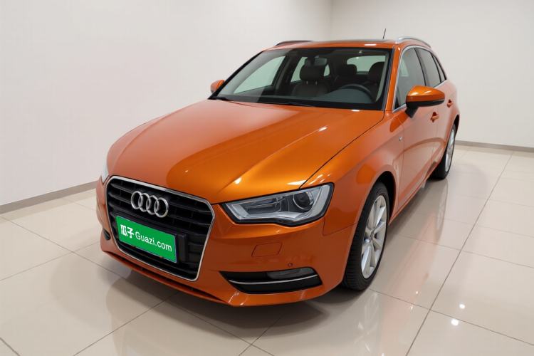 Used Audi A3 2016 Sportback 35 TFSI Style Edition Guazi used car, China used car export, Used car for sale, Used cars, Cheapest cars for sale