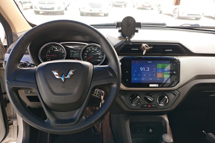 Used Wuling Hongguang 2018 1.5L S Comfort Model L2B