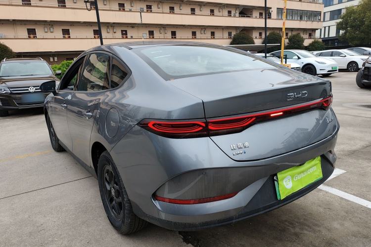 Used BYD Qin PLUS 2025 DM-i Smart Drive 55KM Leading Model
