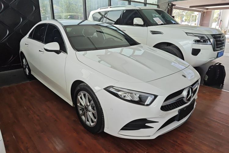 Used Mercedes-Benz A-Class 2022 Restyled A 200 L Sport Sedan Fashion Version
