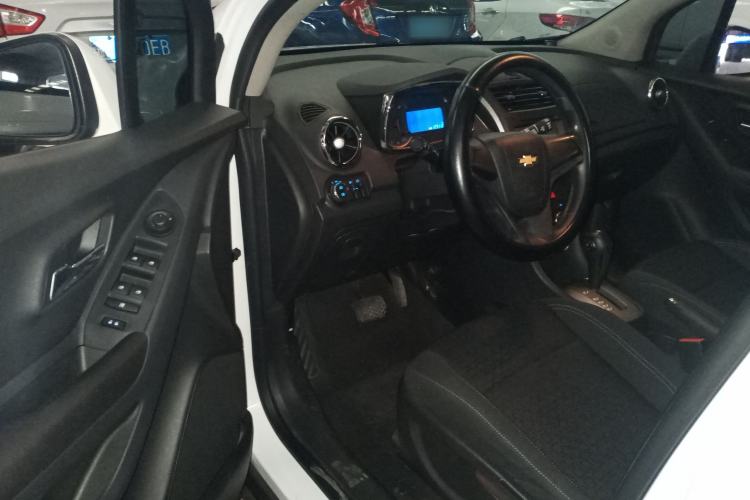 Used Chevrolet Trax 2016 1.4T Automatic Two-Wheel Drive Comfort Version with Sunroof