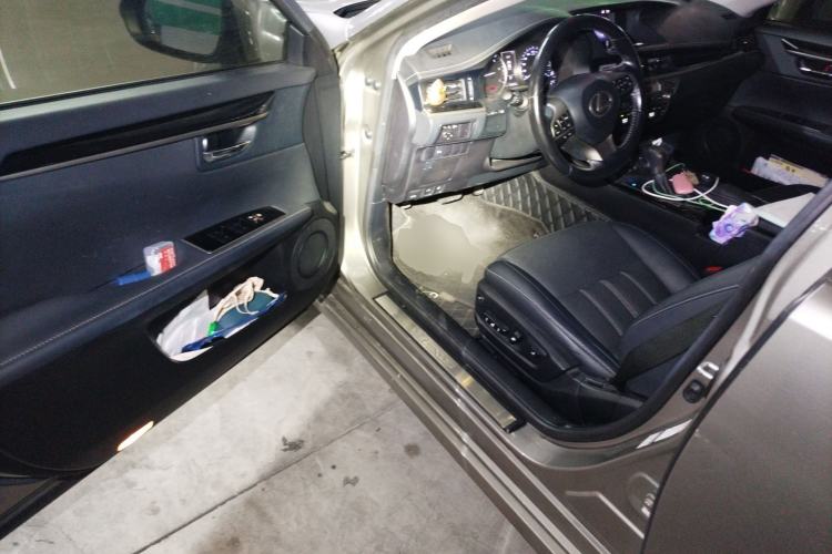 Used Lexus ES 2015 200 Elite Edition Driver Seat