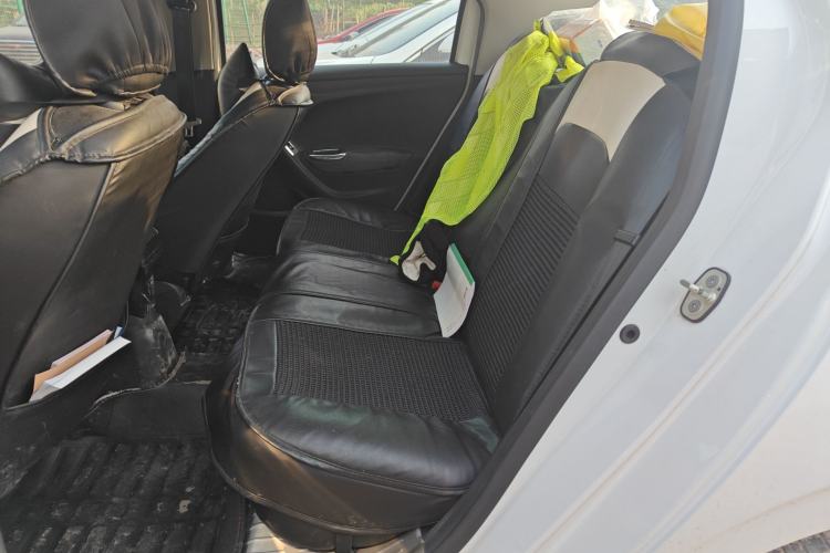 Used Peugeot 301 2016 1.6L Manual Comfort Edition
