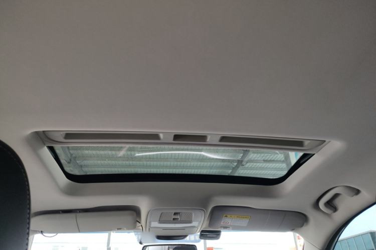 Used Roewe i5 2019 1.5L Manual 4G Connectable Langhao Edition Headliner