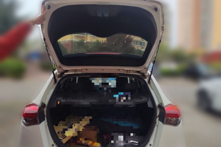 Used MG 5 2012 1.5L Automatic Luxury Edition Trunk