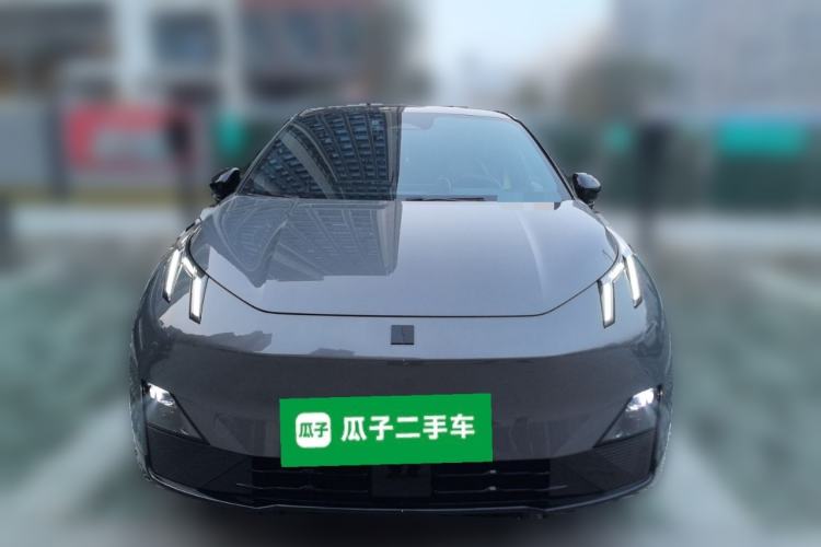 Used Lynk & Co Z20 2025 530 km Range Rear-Drive Max "Chasing the Sun" Edition
