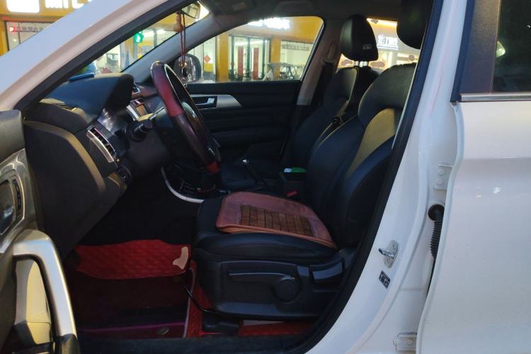 Used Haval H2 2017 Red-Label 1.5T Manual Two-Wheel-Drive Elite Model