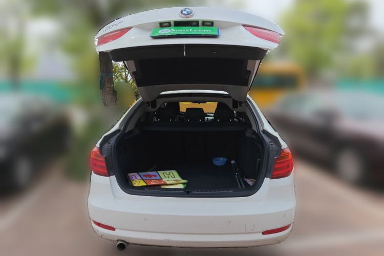 Used BMW 3 Series GT 2013 320i Leading Model