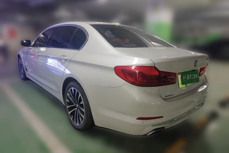 Used BMW 5 Series New Energy 2020 Mileage Upgrade Version 530Le Luxury Package
