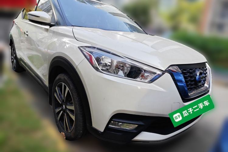 Used Nissan Kicks 2018 1.5L CVT Smart Connect Luxury Edition

