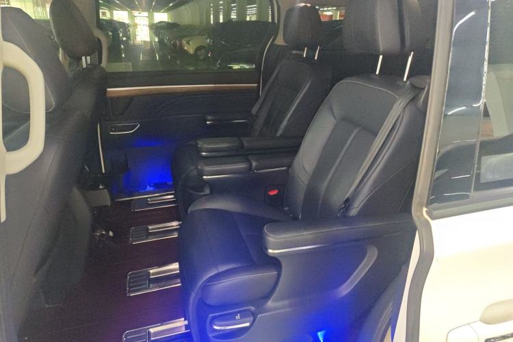 Used GAC Trumpchi M8 2021 Master Series 390T Ultimate Edition
