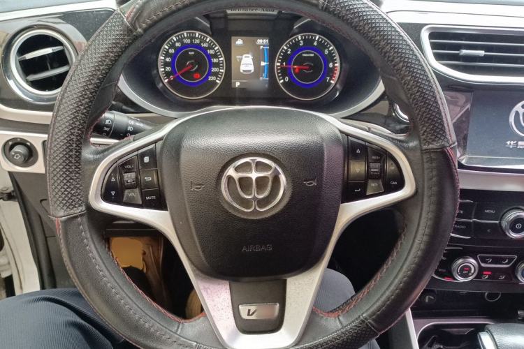 Used Brilliance V3 2015 1.5T Automatic Flagship Model
