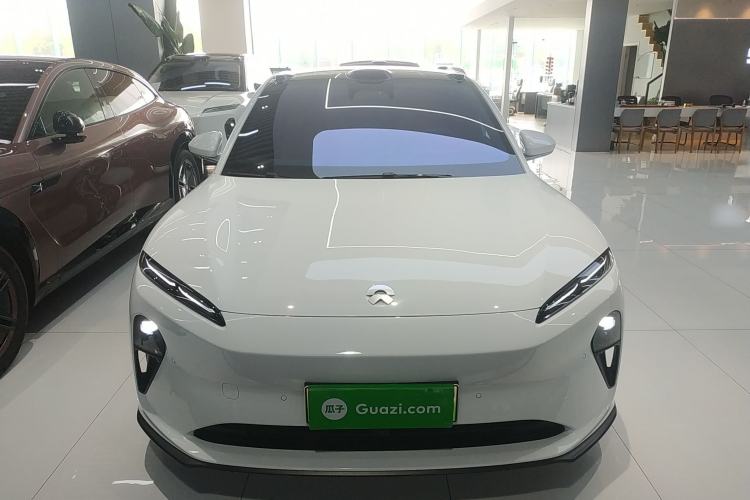 Used Nio ET5 2024 75 kWh Front