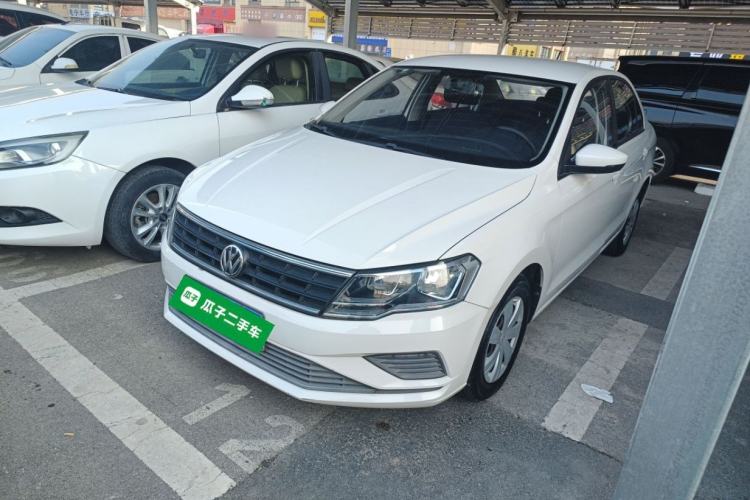 Used Volkswagen Jetta 2017 1.5L Manual Fashion Edition