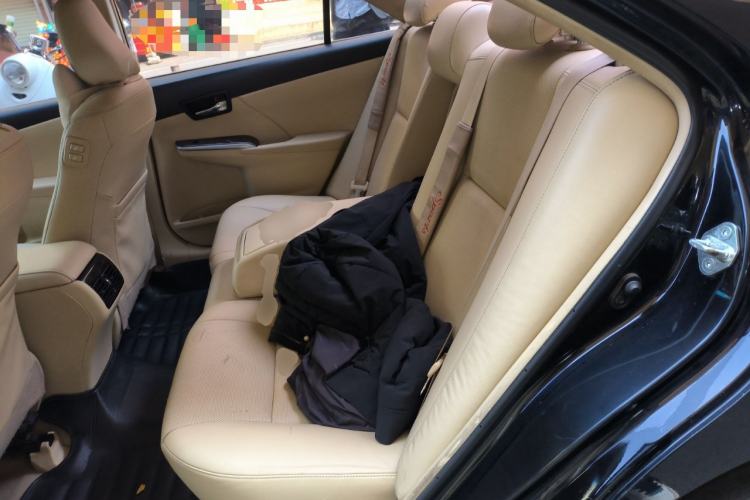 Used Toyota Camry 2015 2.0G Premier Edition
