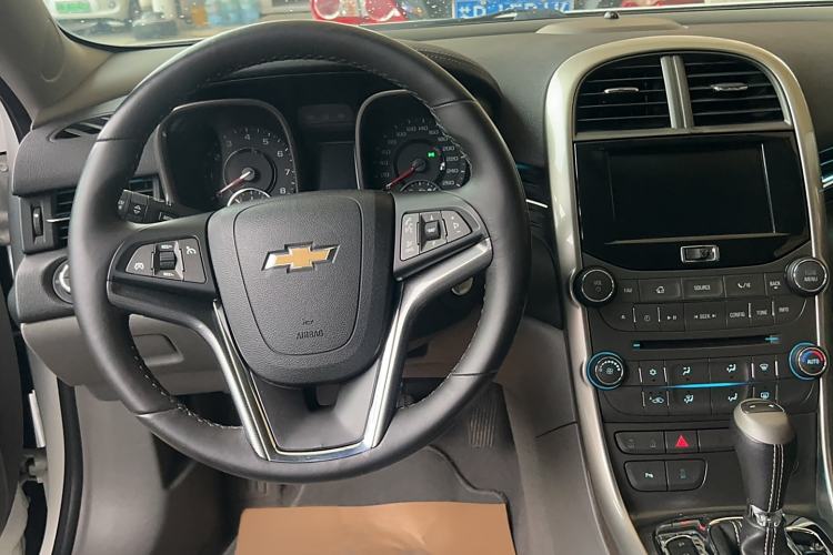 Used Chevrolet Malibu 2014 2.0L Automatic Luxury Edition