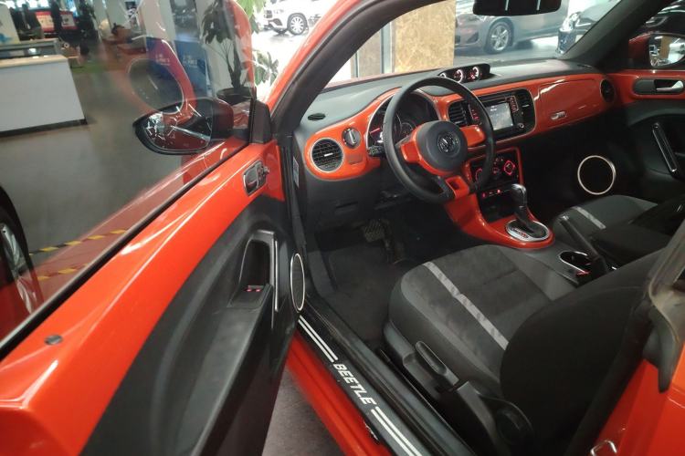 Used Volkswagen Beetle 2018 180TSI Shangle Model
