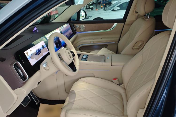 Used Hima AITO M9 2025 Extended-Range Ultra Version 52 kWh 6-Seater
