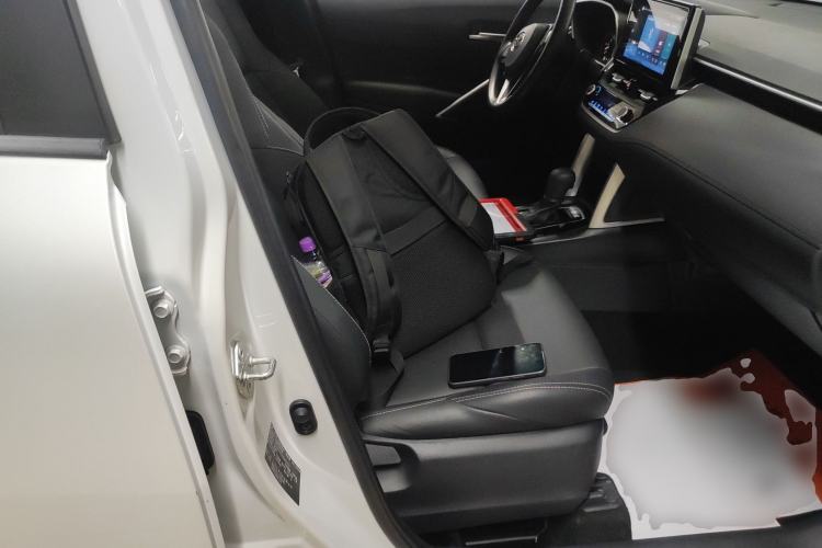 Used Toyota FRONTLANDER 2022 2.0L CVT Luxury PLUS Edition